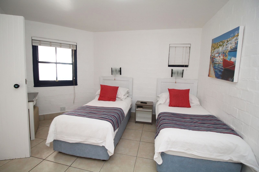 2 Bedroom Property for Sale in Mykonos Western Cape